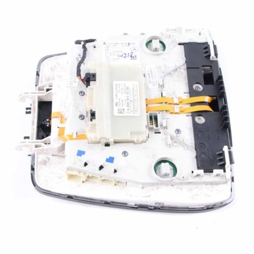 MERCEDES W212 LAMPA POLSTROVÁNÍ OSVĚTLENÍ KABINY A2129067902