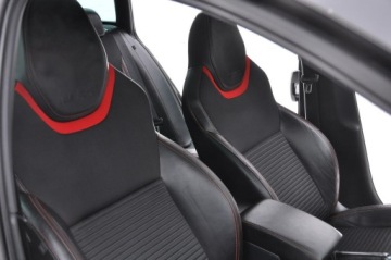 Skoda Octavia III RS Kombi 2.0 TDI 184KM 2015 Škoda Octavia Skoda Octavia GWARANCJA CHELLENGE, zdjęcie 1