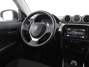 Suzuki Vitara III 2021 Suzuki Vitara mHEV full LED klima auto navi kamera, zdjęcie 15