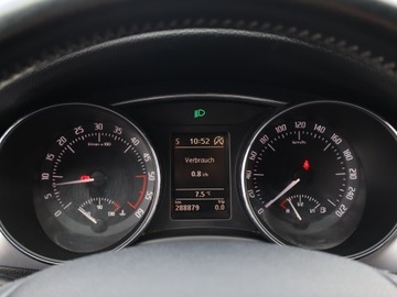 Skoda Superb II Sedan 1.6 TDI CR DPF 105KM 2012 Skoda Superb 1.6 TDI, Navi, Xenon, Klima, zdjęcie 10