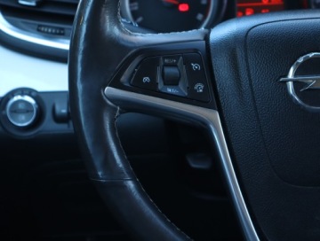 Opel Mokka I SUV 1.4 Turbo ECOTEC 140KM 2014 Opel Mokka 1.4 Turbo, GAZ, Xenon, Klima, zdjęcie 18