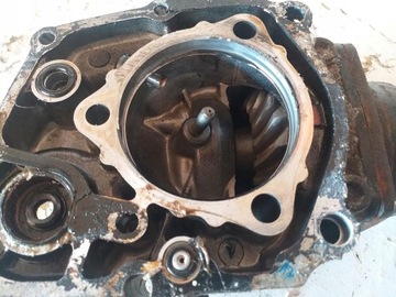 УСЗК КУНДАЛЬНАЯ ПЕРЕДАЧА HONDA VF 750 SUPER MAGNA