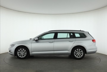 Volkswagen Passat B8 Variant 2.0 TDI BlueMotion SCR 150KM 2019 VW Passat 2.0 TDI, Salon Polska, Navi, Klima, zdjęcie 2