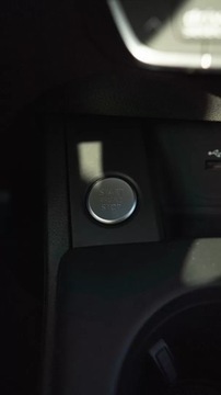 Audi A4 B9 2020 Audi A4 B9 2.0 Diesel 140KM 2020r combi automat, zdjęcie 19