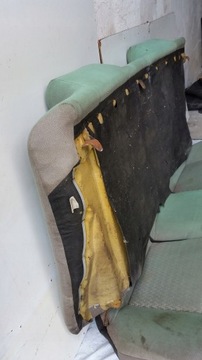 POHOVKA ZADNÍ KOMPLETNÍ MAZDA 323 S BA