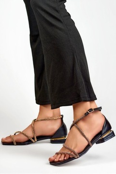 Eleganckie sandały damskie z cyrkoniami na niskim obcasie r.37