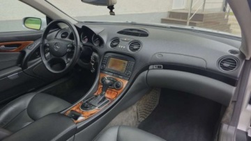 Mercedes SL R230 2005 Mercedes-Benz SL 5,0 benzyna 306 KM NAVI xenon automat zarejestrowany 5.0, zdjęcie 17