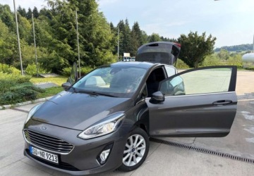 Ford Fiesta VIII Hatchback 3d 1.0 EcoBoost 125KM 2018 Ford Fiesta Ford Fiesta 1.0 EcoBoost SampS TITANIUM Benzyna 125KM, zdjęcie 6