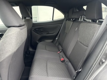 Toyota Yaris IV Hatchback 1.5 Hybrid Dynamic Force 116KM 2024 Toyota Yaris Cross Hybrid 1.5 Style Hybrid 1.5 Sty, zdjęcie 11