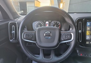 Volvo XC40 Crossover 1.5 T3 163KM 2020 Volvo XC 40 1.5 T3 163KM Momentum FV 23 Salon PL 1 wlasciciel ASO bezwypad, zdjęcie 18