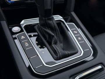 Volkswagen Arteon Fastback Facelifting 2.0 TSI 280KM 2024 Volkswagen Arteon Shooting Brake TSI 4Motion 280KM R-Line Panorama Hak, zdjęcie 22