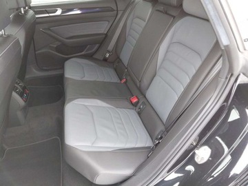 Volkswagen Arteon Fastback Facelifting 2.0 TDI 200KM 2022 Volkswagen Arteon Shooting Brake Elegance 2,0TDI 200km 4x4 FV-VAT23, zdjęcie 13