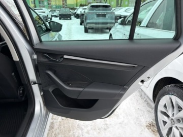 Skoda Octavia IV Scout 1.5 TSI ACT 150KM 2022 Skoda Octavia Skoda Octavia IV ACT Ambition 1.5 TS, zdjęcie 33