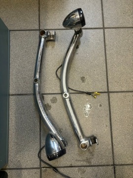 Suzuki Intruder VS 750 STELAŻ MOCOWANIE BŁOTNIKA Lewe