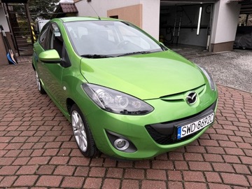 Mazda 2 II Hatchback 5d Facelifting 1.5 MZR 102KM 2013 Mazda 2 Wersja SPORT 1.5 102KONIE 1WŁAŚCICIEL TYLKO 137tyś 2013 Lift 5DRZWI, zdjęcie 2