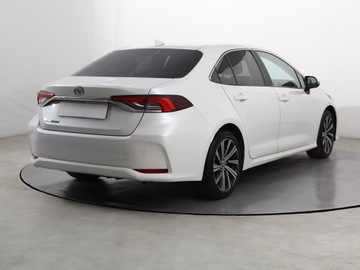 Toyota Corolla XII Sedan Facelifting 1.5 VVT-i 125KM 2023 Toyota Corolla 1.5 VVT-i, Salon Polska, zdjęcie 4