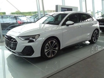 Audi A3 8Y Sportback Facelifting 1.5 35 TFSI 150KM 2025 AUDI A3 TFSI S Line Sportback Hatchback 1.5 (150KM) 2025, zdjęcie 1