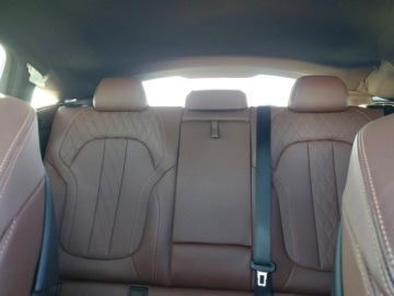 BMW X6 G06 2021 BMW X6 M50i 2021 4.4 Benzyna 523KM, zdjęcie 10
