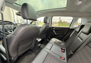 Peugeot 2008 I SUV Facelifting 1.2 PureTech 110KM 2019 Peugeot 2008 1.2 Benzyna 110KM, zdjęcie 27