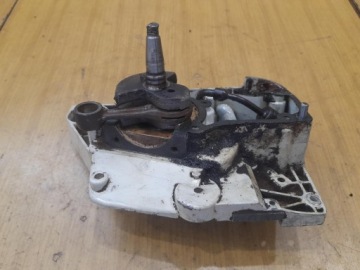 STIHL 028 КОРПУС КОЛЕНВАЛА