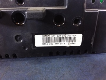 MERCEDES C W203 PŘÍSTROJOVÁ DESKA 2035409547