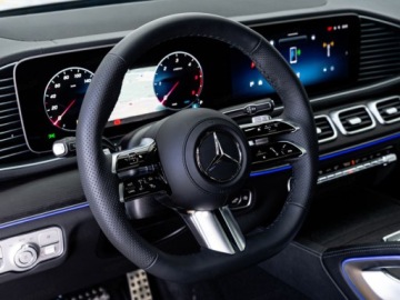 Mercedes GLS X167 SUV Facelifting 3.0 450d 367KM 2025 MERCEDES-BENZ GLS 450 d 4-MATIC AMG Line 3.0 (367KM) 2025, zdjęcie 8