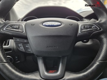 Ford Focus III ST Kombi 2.0 EcoBoost 250KM 2016 Ford Focus ST 2.0 Benzyna 250KM Europa Bogate Wyposazenie Zadbany 2.0, zdjęcie 17