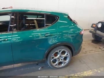 Alfa Romeo 2024 Alfa Romeo Tonale 2024 Alfa Romeo Tonale Veloce EAWD 1.3 Benzyna 180KM, zdjęcie 5