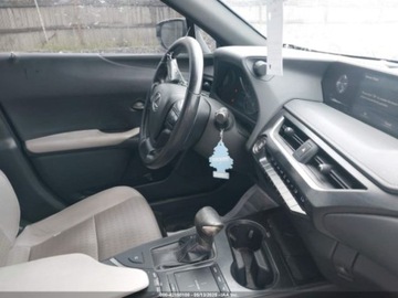 Lexus UX 2019 Lexus UX 200 2019 2.0l 2.0 Benzyna 169KM, zdjęcie 9