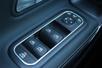 Mercedes CLA C118/X118 Shooting Brake 2.0 200d 150KM 2021 Mercedes-Benz Klasa CLA Business Solution, zdjęcie 9