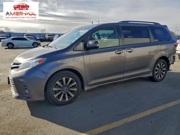 Toyota Sienna III 2018 Toyota Sienna XLE, V6, od ubezpieczalni 3.5 Benzyna 296KM
