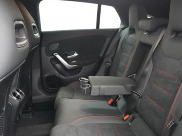 Mercedes CLA C118/X118 Shooting Brake Facelifting 1.3 200 163KM 2025 CLA 200 AMG Line Shooting Brake 1.3 (163KM) 2025, zdjęcie 13