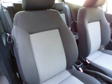 Volkswagen Polo V Hatchback 5d 1.2 60KM 2010 Volkswagen Polo KLIMA, zdjęcie 23