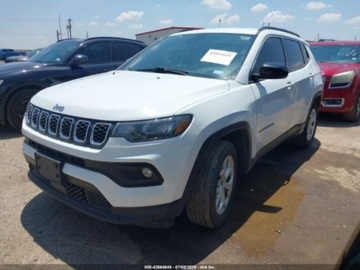 Jeep Compass II 2024 Jeep Compass Latitude 2024 2.0l 2.0 Benzyna 200KM, zdjęcie 1