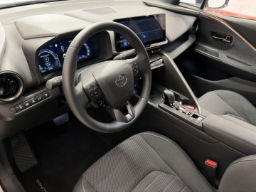 Toyota C-HR II SUV Plug-In 2.0 Hybrid Dynamic Force Plug-in  223KM 2025 Toyota C-HR 2.0 PHEV Executive Toyota C-HR 2.0 PHE, zdjęcie 9