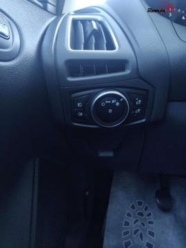 Ford Focus III Kombi Facelifting 2.0 TDCi 150KM 2016 Ford Focus 2.0 TDCI 150KM Titanium Bogate Wyposazenie Gwarancja 2.0 Diesel, zdjęcie 29