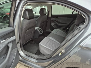 Skoda Superb III Liftback Facelifting 1.5 TSI 150KM 2025 Skoda Superb Selection 1.5 TSI DSG Auto z placu, zdjęcie 9