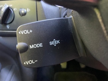 Ford Focus II Focus C-Max 1.6 i 16V Ti-VCT 115KM 2009 Ford Focus Ford Focus 1.6 Kombi Klimatyzacja KeyLess 1.6 Benzyna 116KM, zdjęcie 16