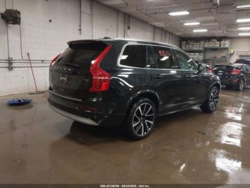Volvo XC90 II 2022 Volvo XC 90 T6 Momentum 6 Passenger 2022 2.0l 2.0 Benzyna 316KM, zdjęcie 8