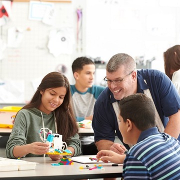 ДОПОЛНЕНИЕ БАЗОВОГО НАБОРА LEGO SPIKE PRIME LEARNING РОБОТИЧЕСКОЕ ПРОГРАММИРОВАНИЕ 2 В 1