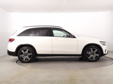 Mercedes GLC C253 SUV Facelifting 2.0 200d 163KM 2020 Mercedes GLC GLC 200 d 4MATIC, Salon Polska, zdjęcie 5