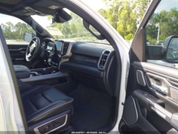  RAM 1500 Laramie 57 Box 2023 5.7l 5.7 Benzyna 395KM, zdjęcie 9