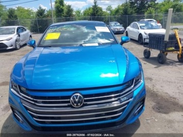 Volkswagen Arteon 2023 Volkswagen Arteon 2023r, 2.0T, R-Line, 4x4 2.0 Benzyna 300KM, zdjęcie 2