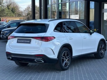 Mercedes GLC C254/X254 SUV 2.0 200 MHEV 204KM 2024 Mercedes-Benz GLC 200 4Matic rej. 2025 AMG Line HAK FV23 salon Polska el., zdjęcie 7