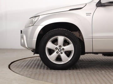 Suzuki Grand Vitara II SUV 1.9 DDiS 129KM 2008 Suzuki Grand Vitara 1.9 DDiS, 4X4, Klima, zdjęcie 12