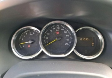 Dacia Sandero II Hatchback 5d Facelifting 1.5 Blue dCi 95KM 2019 Dacia Sandero Stepway- Stan BDB- klima aut.- navi- tempomat- czujniki park, zdjęcie 14