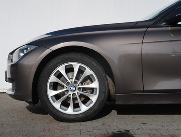 BMW Seria 3 F30-F31-F34 Touring 2.0 318d 143KM 2013 BMW 3 318 d, Navi, Klima, Klimatronic, Tempomat, zdjęcie 14