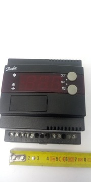 Sterownik chłodniczy 084B7515 Danfoss Regulator temperatury EKC 301