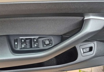 Volkswagen Passat B8 Variant 2.0 TDI 150KM 2015 Volkswagen Passat Volkswagen Passat 2.0 Diesel 150KM, zdjęcie 18