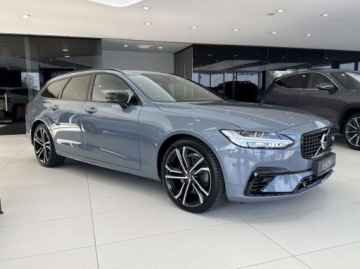 Volvo V90 II Plug-In Facelifting 2.0 T8 Plug-In Hybrid 391KM 2021 Volvo V90 T8 AWD Plug-In Hybrid R-Design HUD ACC Bowers Wilkins 2.0, zdjęcie 4